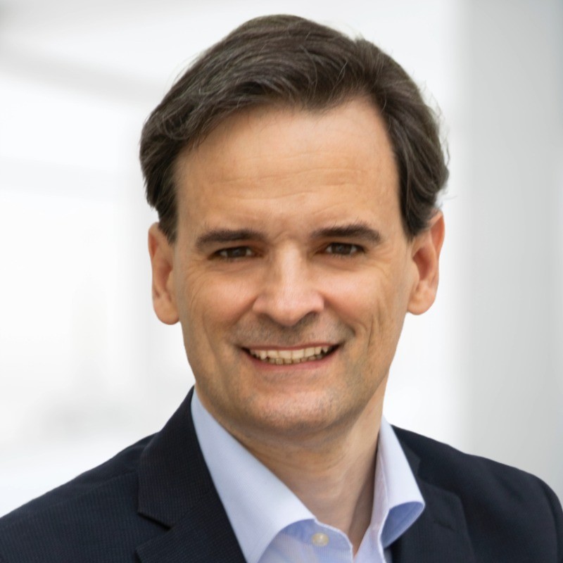 Fabio Valle headshot